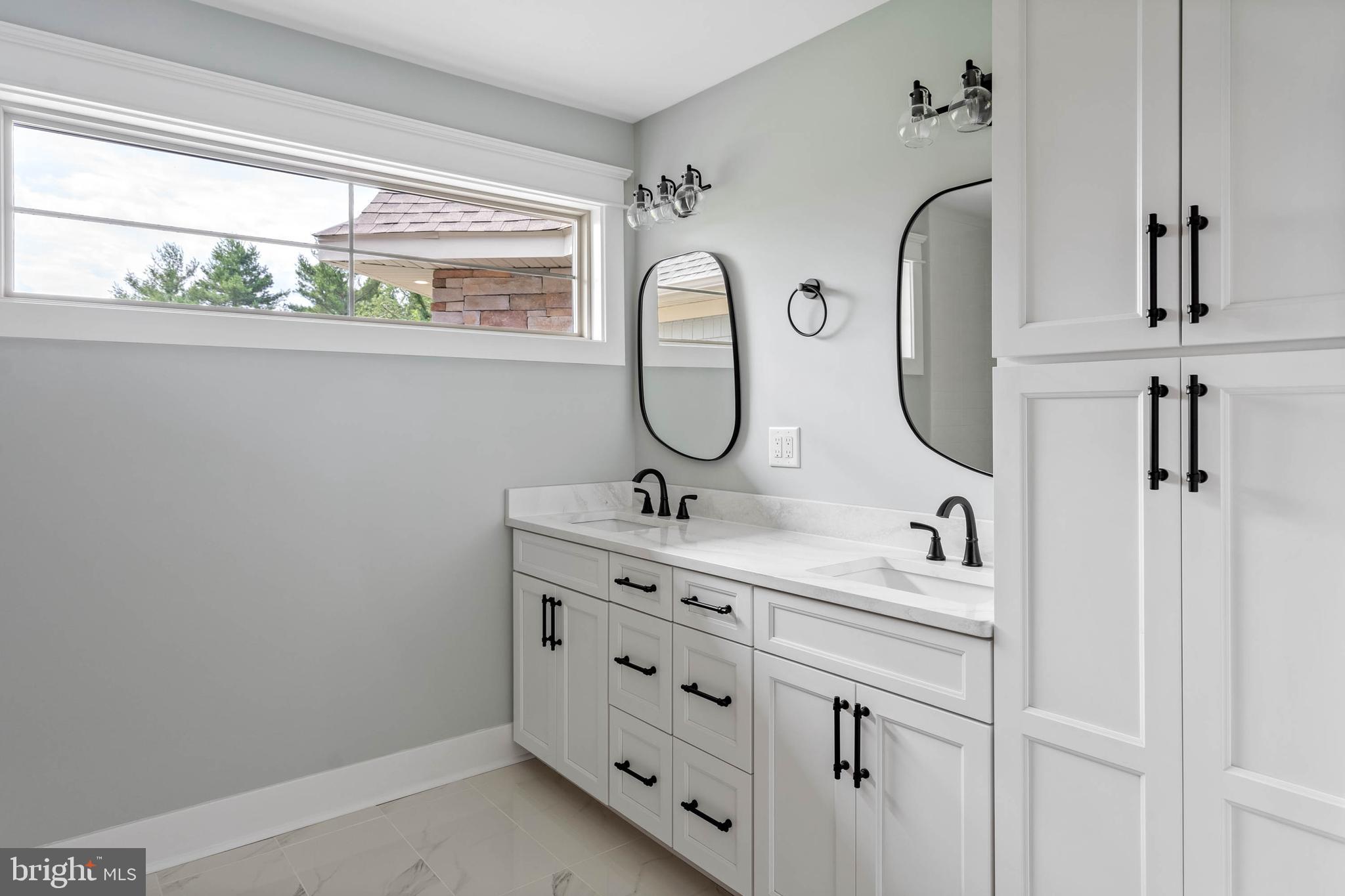 BLUFFS AT SANDY LANDING - Residential