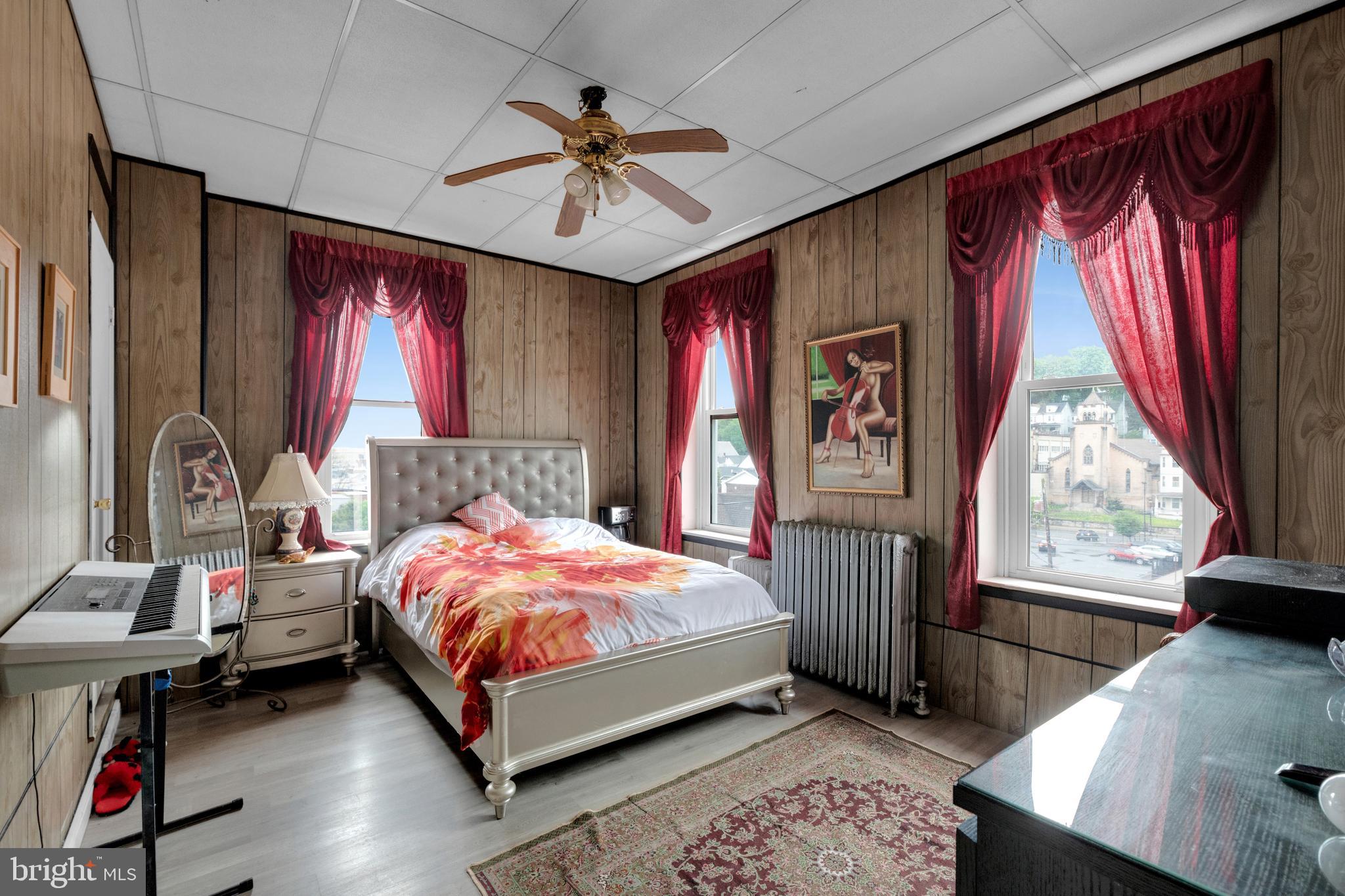 TAMAQUA - Residential