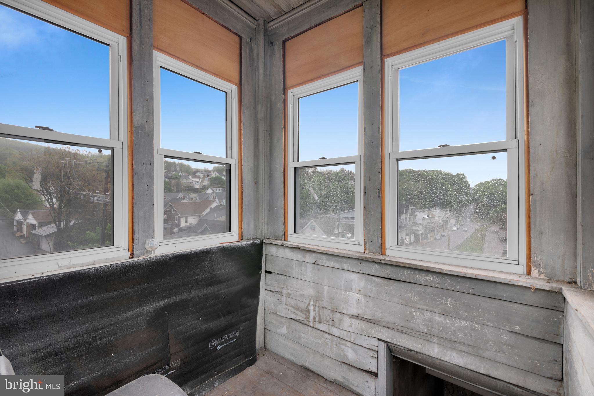 TAMAQUA - Residential