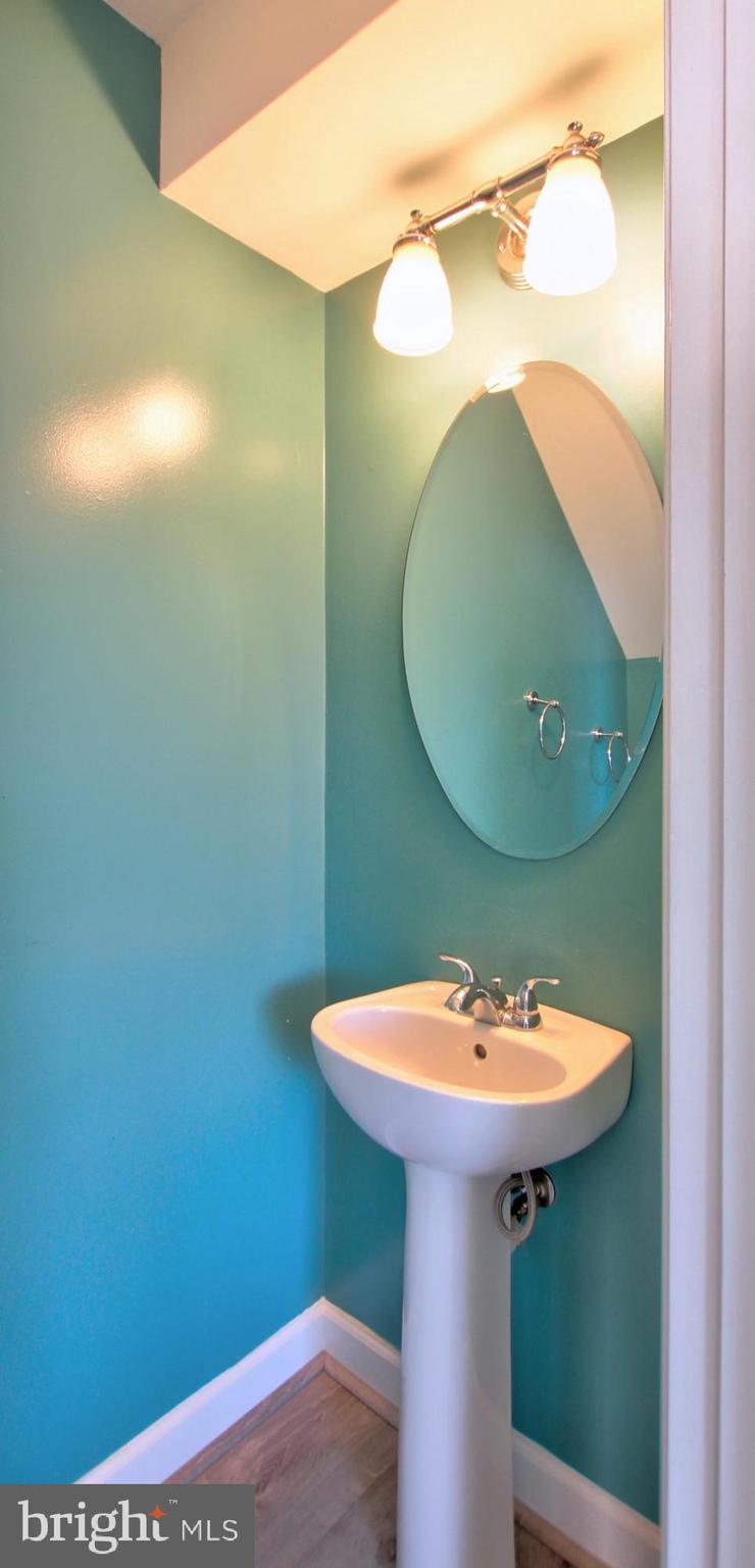 HIGHLAND AT LANDOVER STATION - Residential