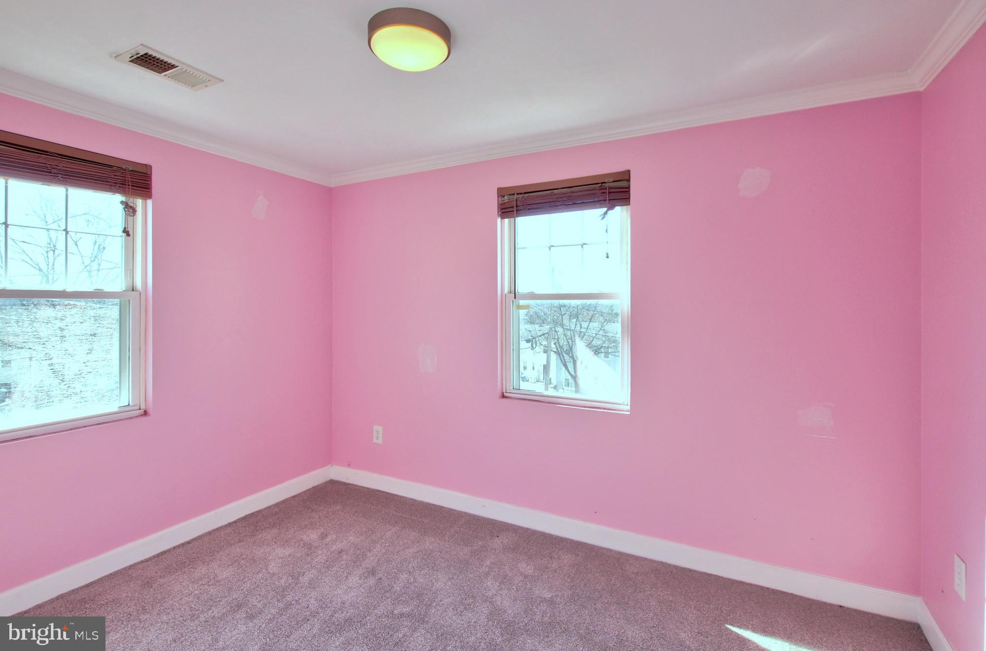 HIGHLAND AT LANDOVER STATION - Residential