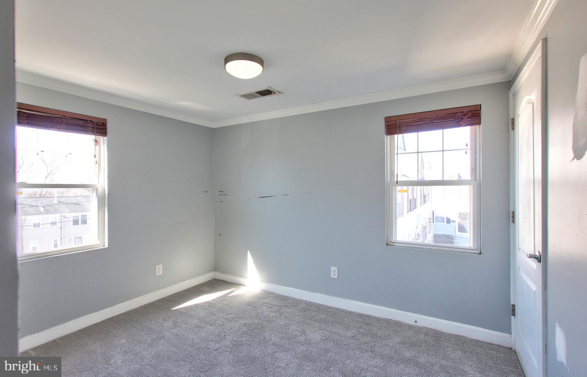 HIGHLAND AT LANDOVER STATION - Residential