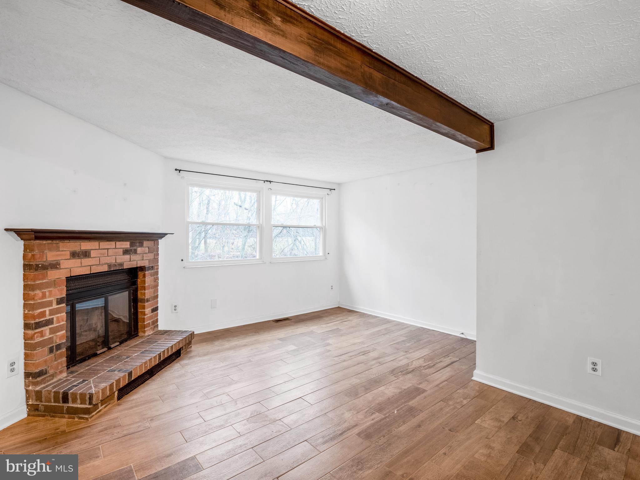 NEWINGTON FOREST - Residential Lease