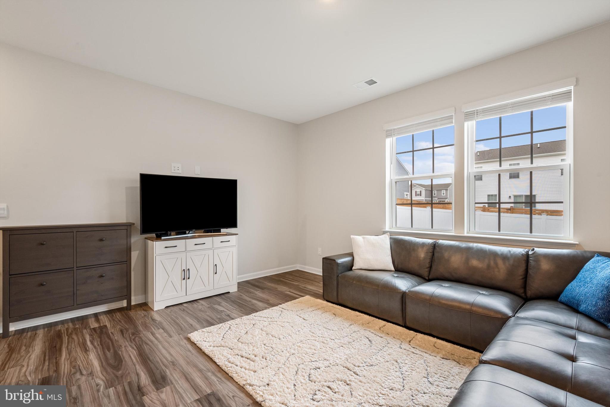 MAGNOLIA SPRINGS - Residential