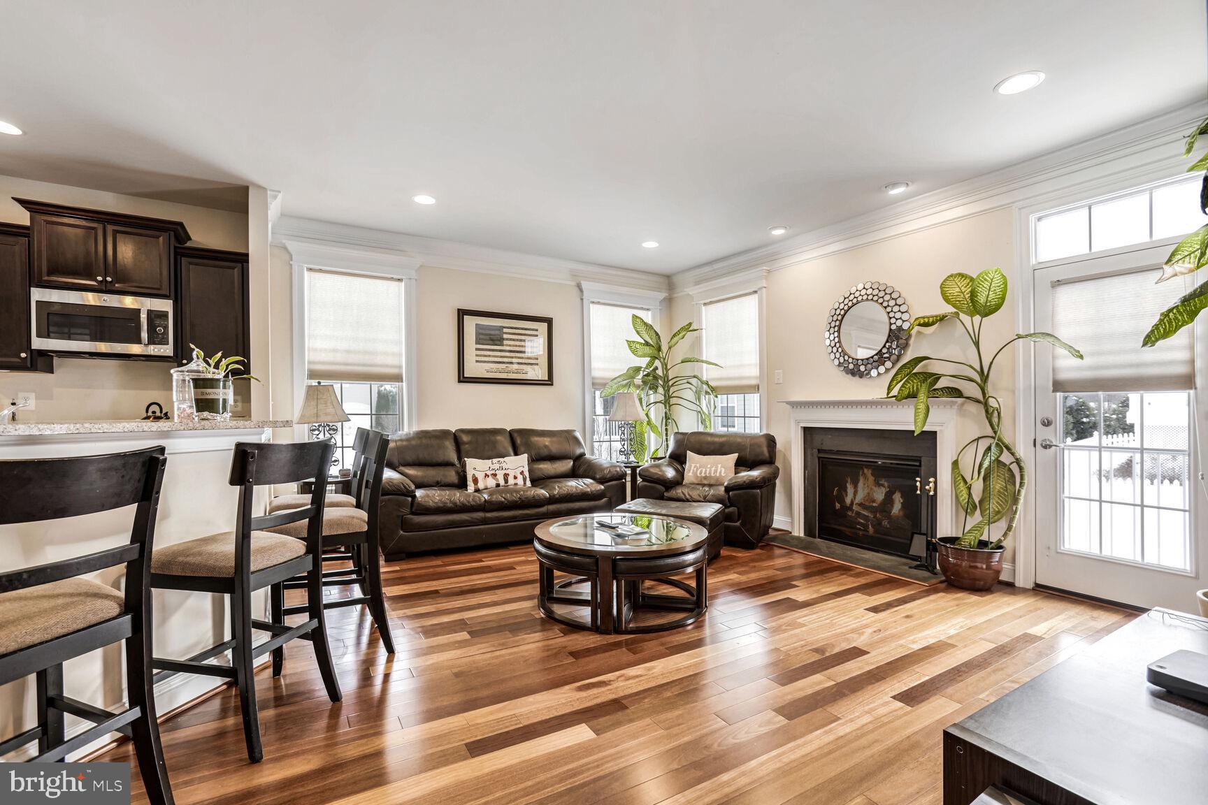 VIRGINIA HERITAGE AT LEE'S PARK - Residential