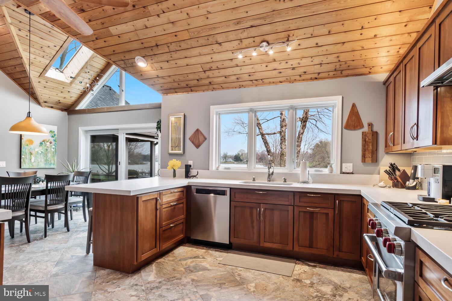 WYE HARBOR - Residential