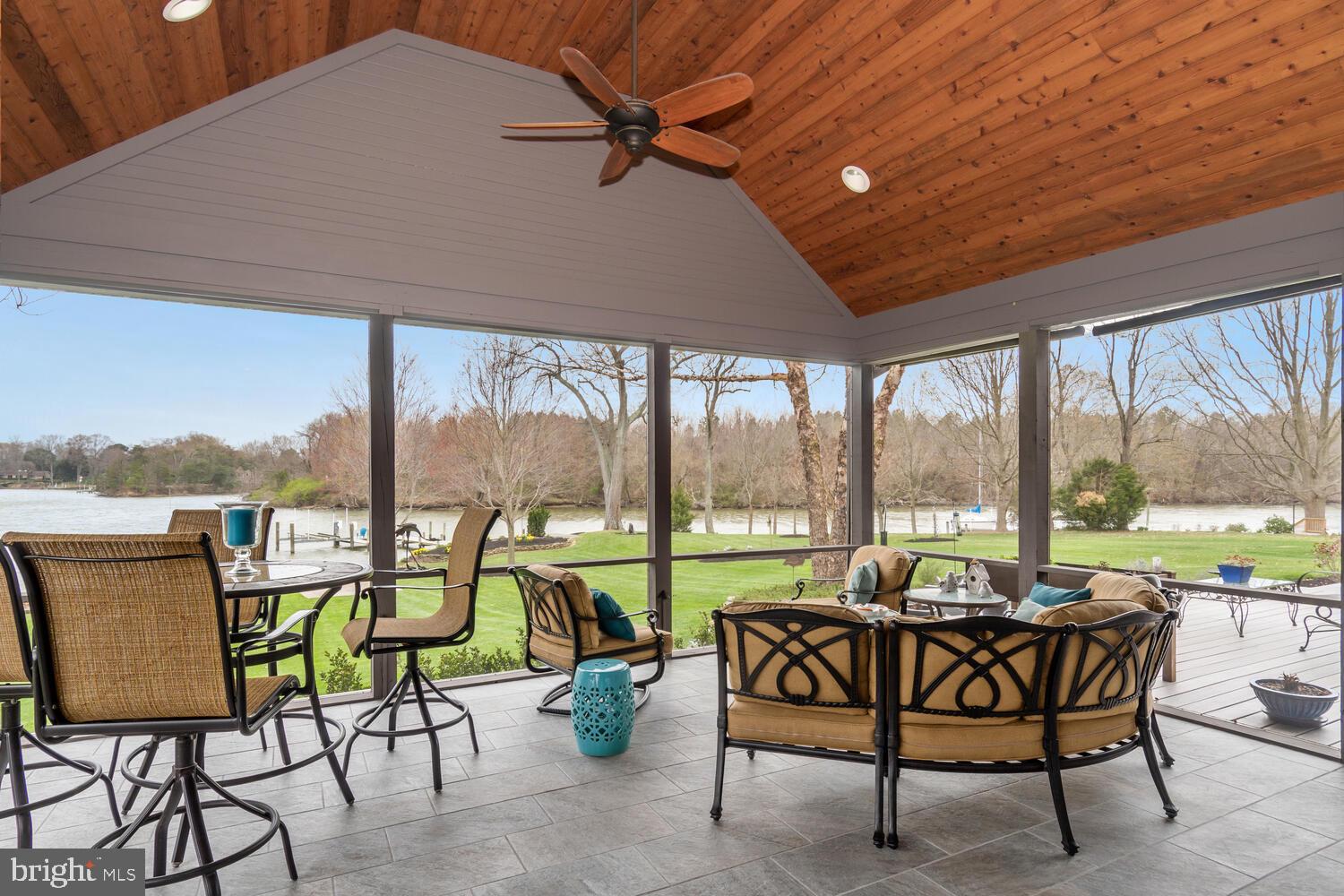 WYE HARBOR - Residential