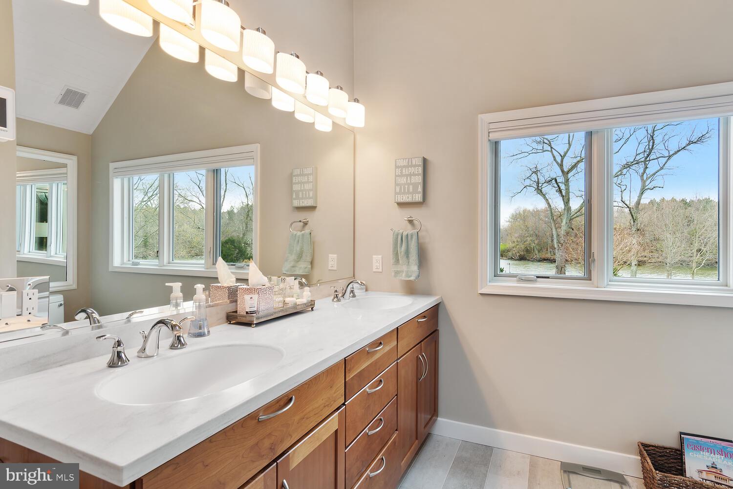 WYE HARBOR - Residential