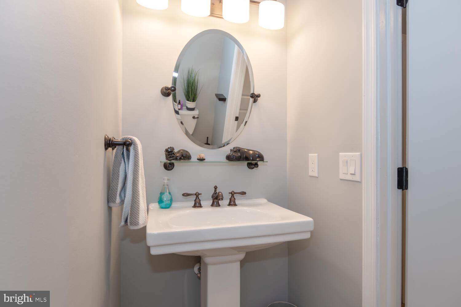 WYE HARBOR - Residential