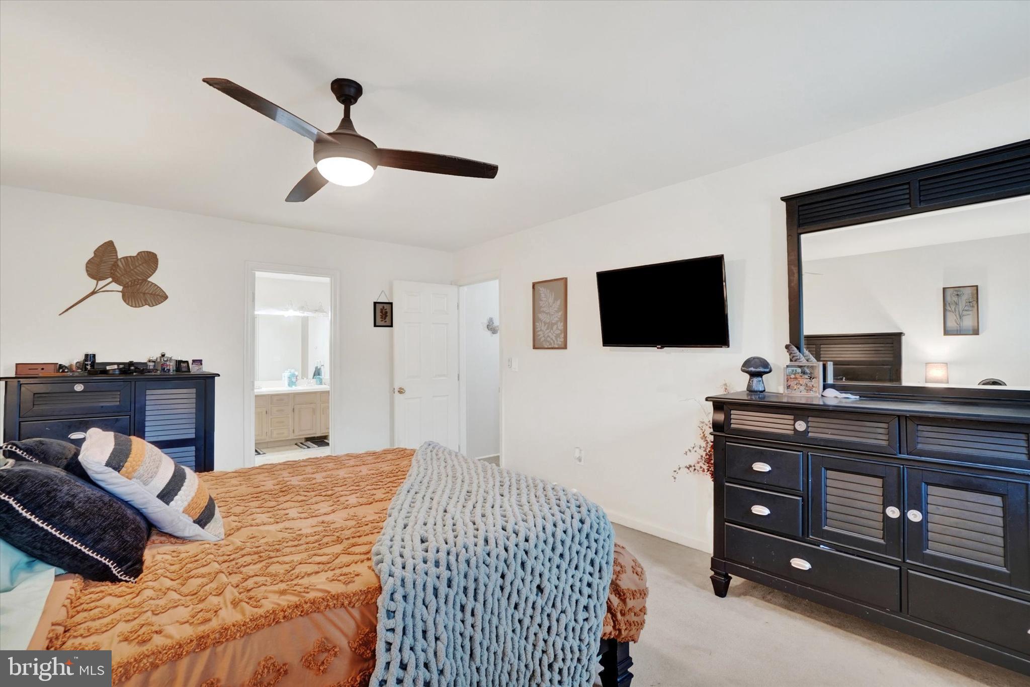 QUAIL HEIGHTS - Residential