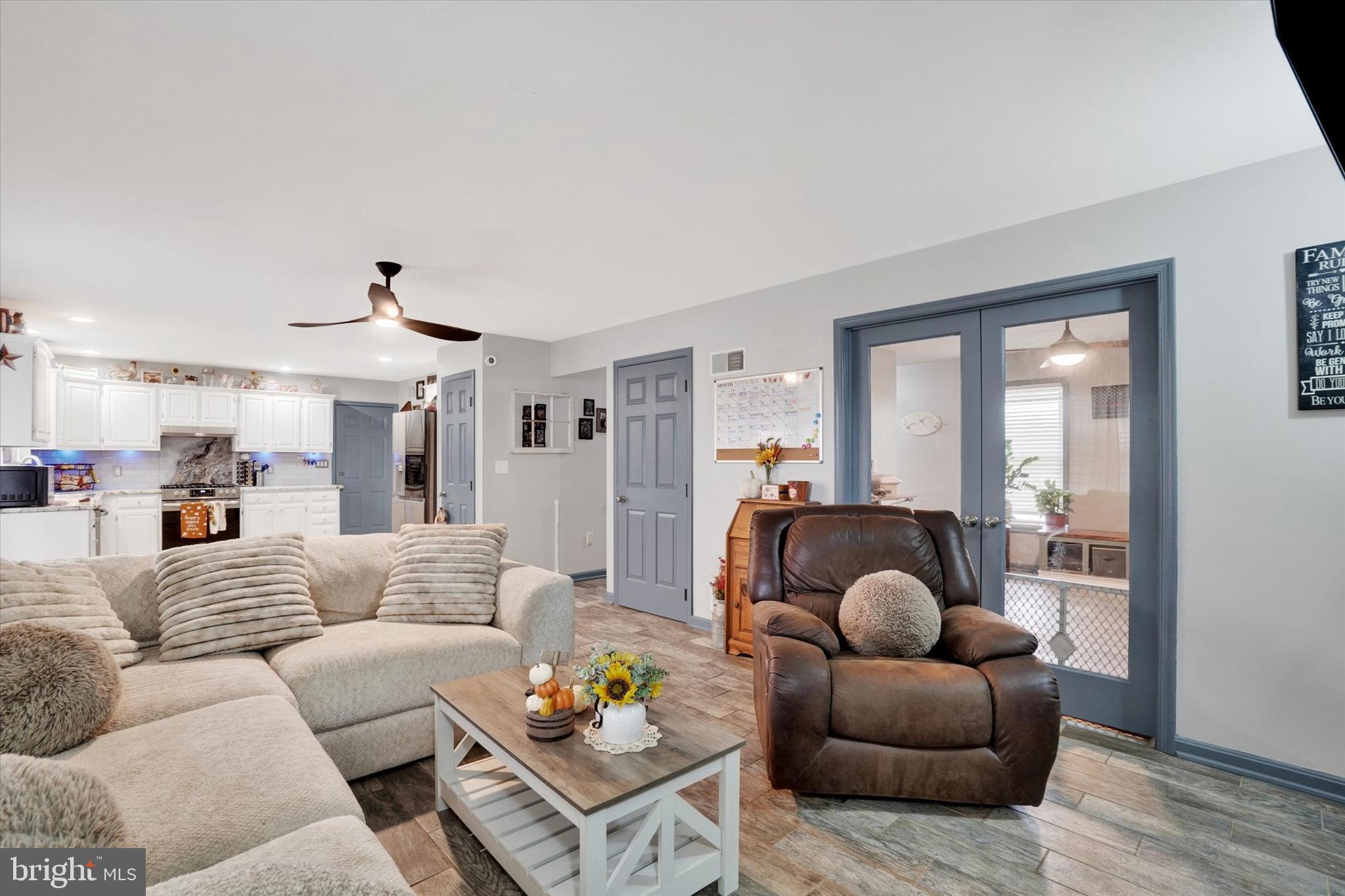 QUAIL HEIGHTS - Residential