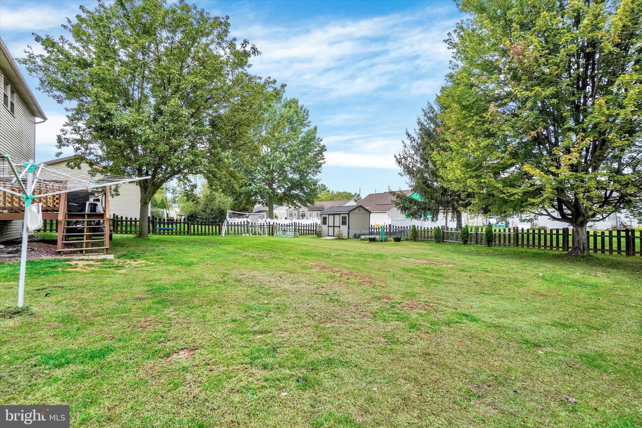 QUAIL HEIGHTS - Residential