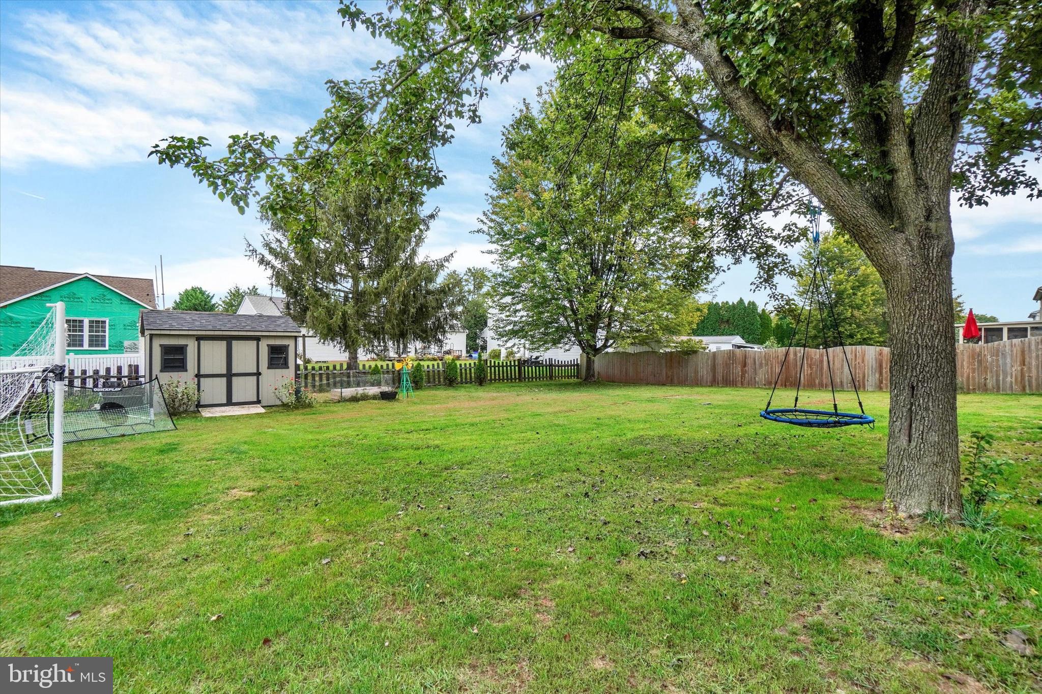 QUAIL HEIGHTS - Residential