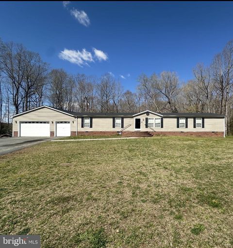 Mobile Home For Sale - 8791 Menokin Road<br/> MONTROSS, VA 22520