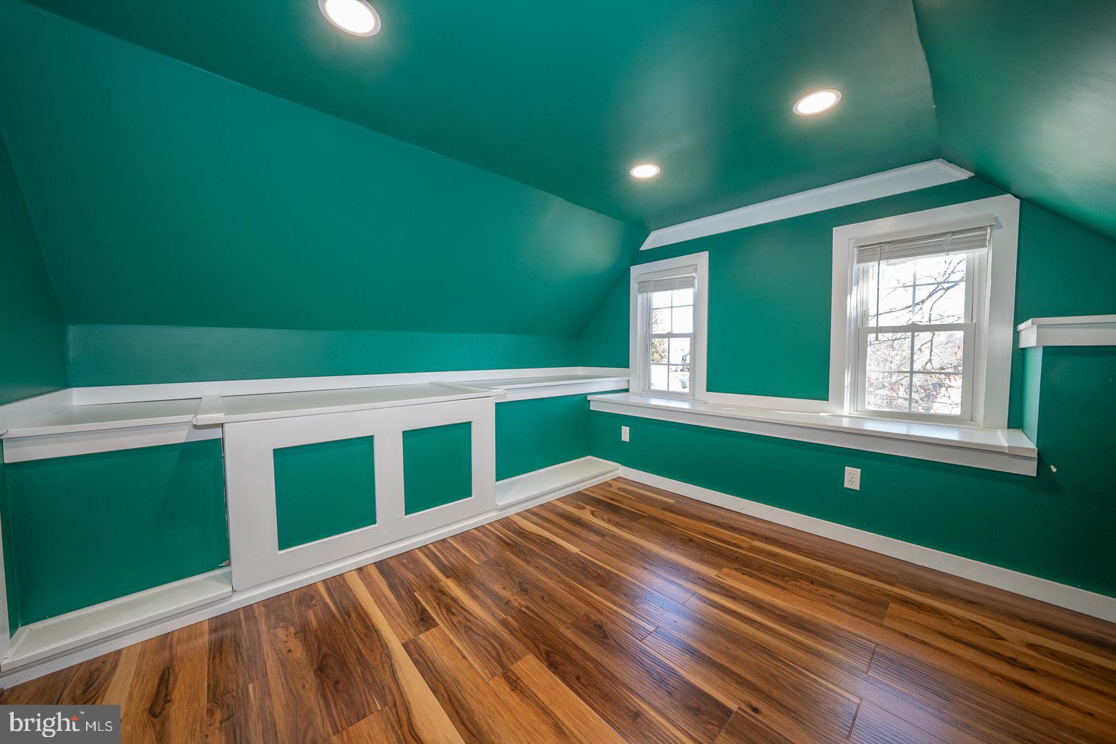 DREXEL HILL - Residential