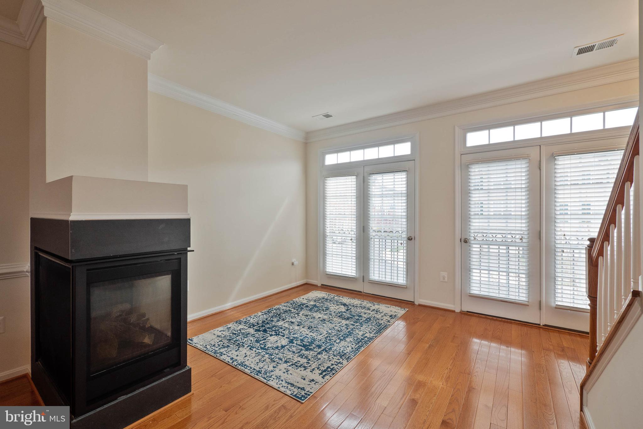 POWELLS RUN VILLAGE COND - Residential