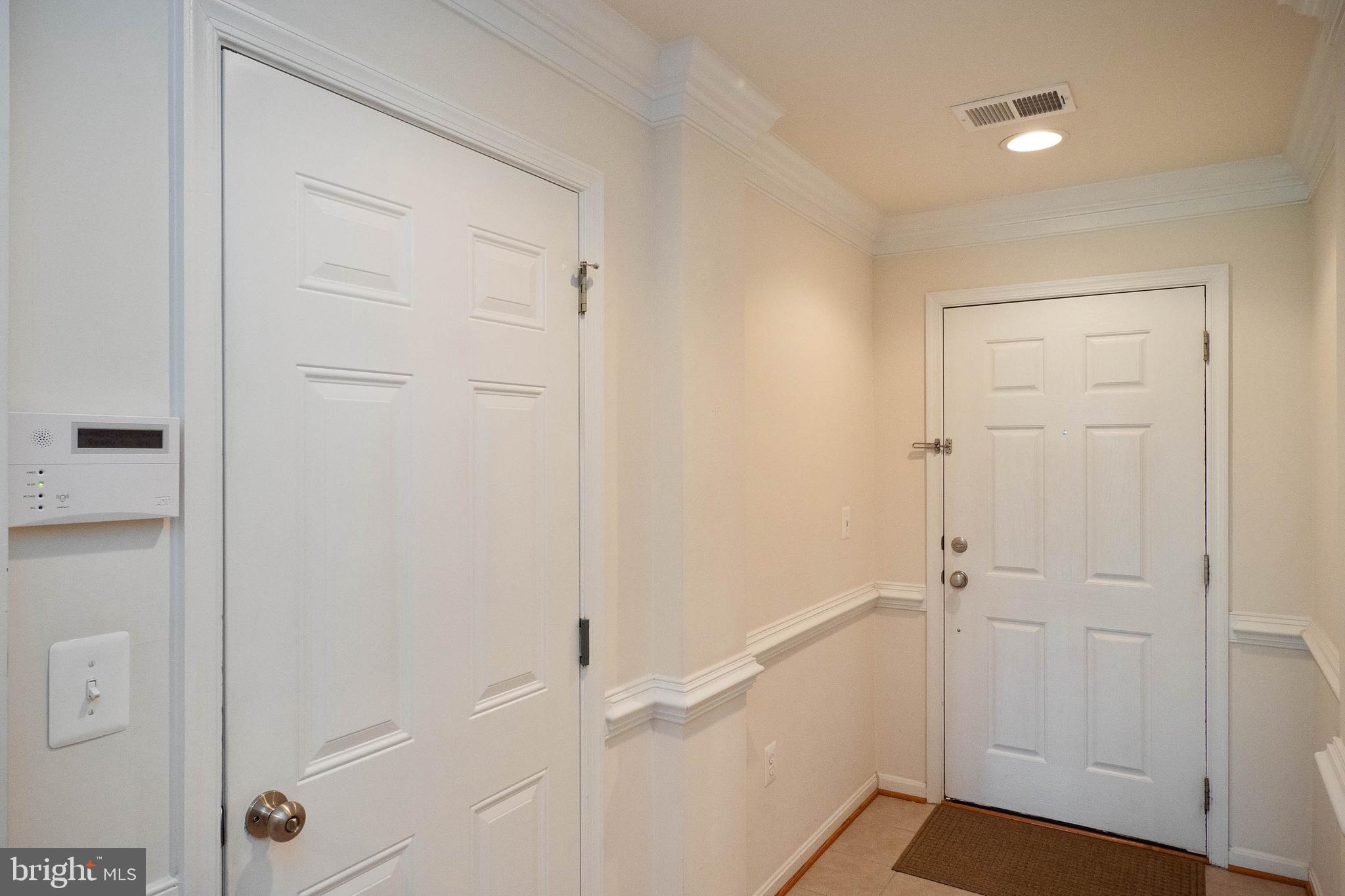 POWELLS RUN VILLAGE COND - Residential