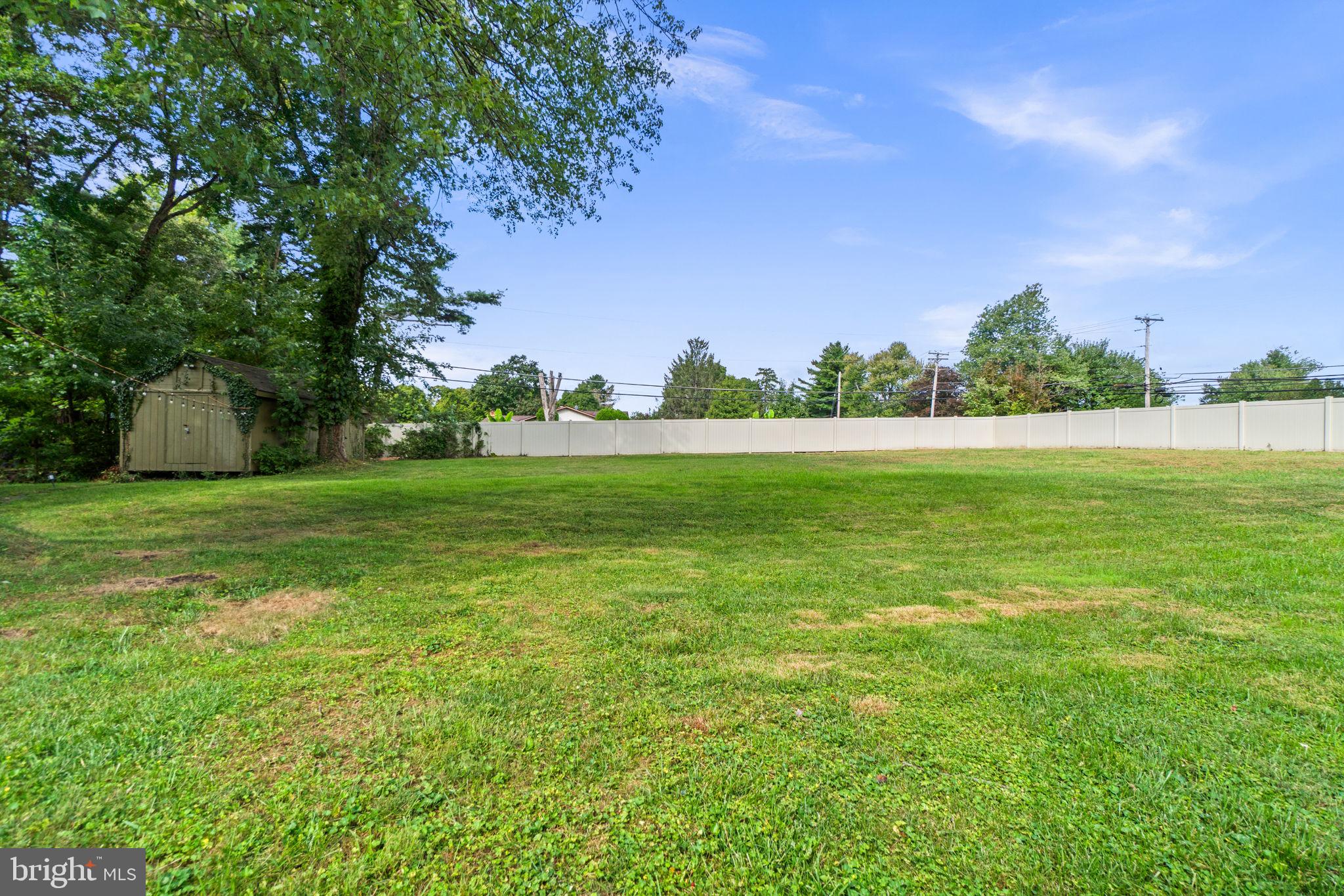 2802 GREENWAY DRIVE