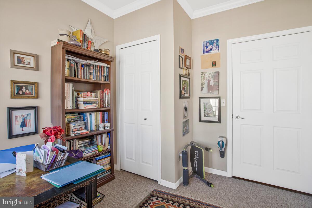 WYNDHOLME WOODS - Residential