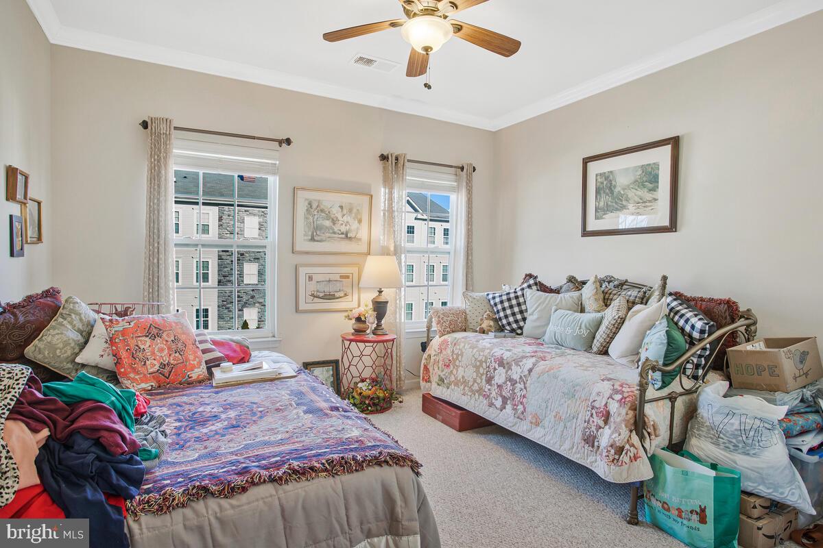 WYNDHOLME WOODS - Residential