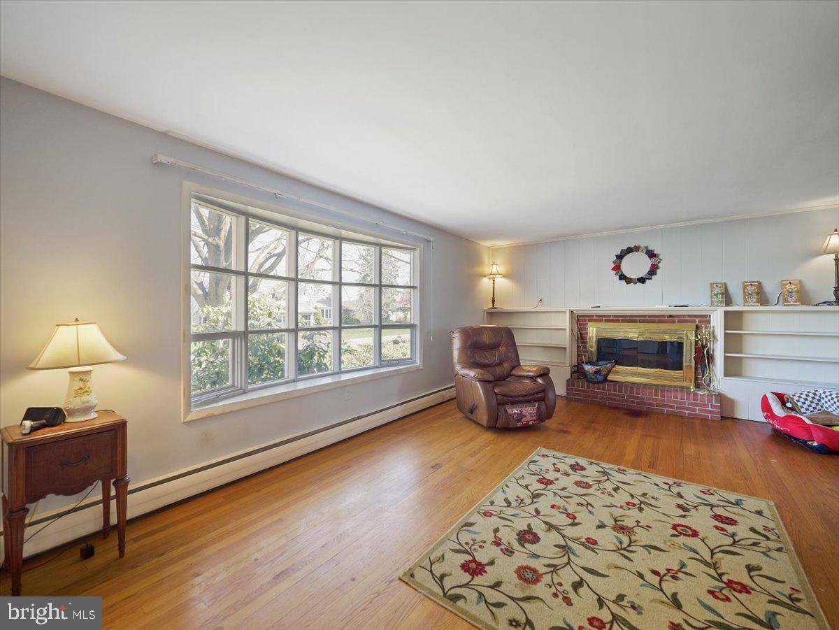 GUILFORD HILLS NORTH - Residential