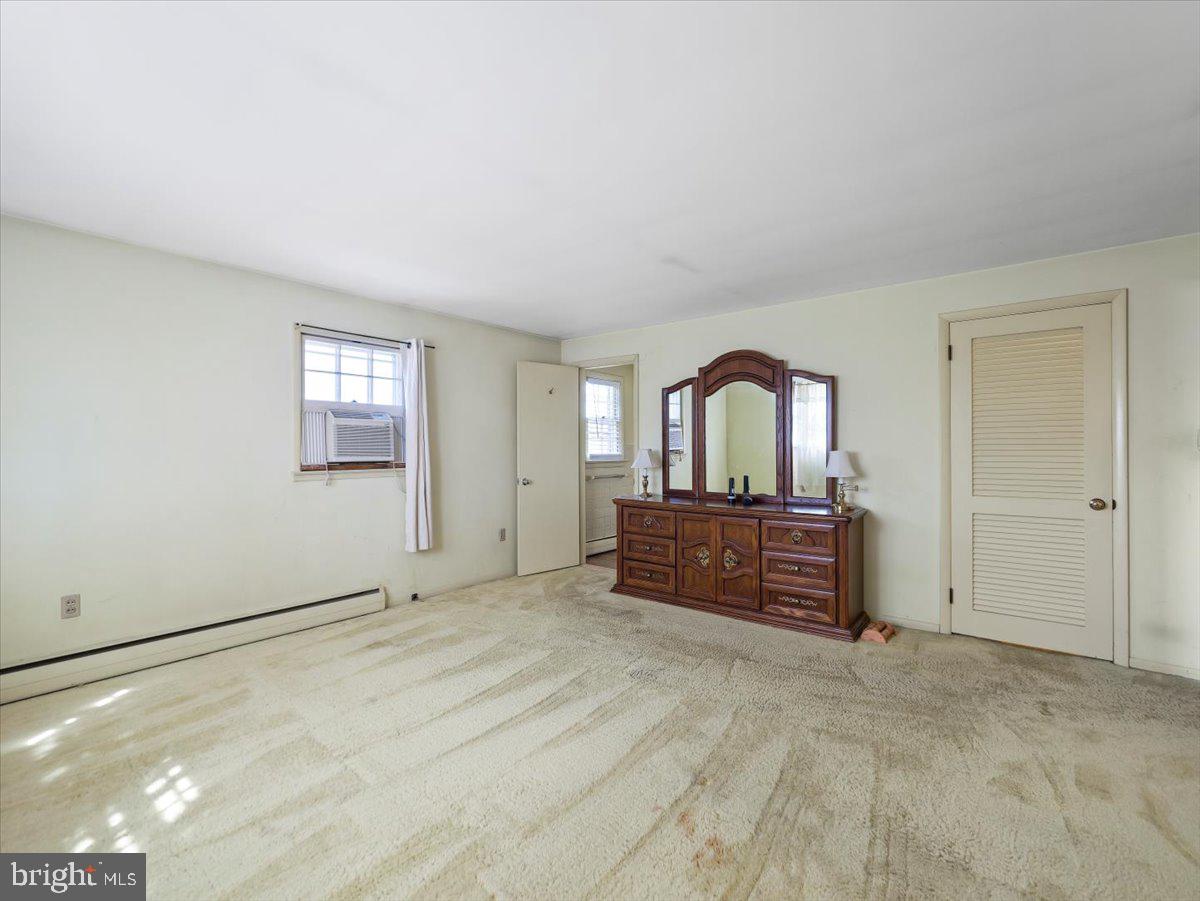 GUILFORD HILLS NORTH - Residential