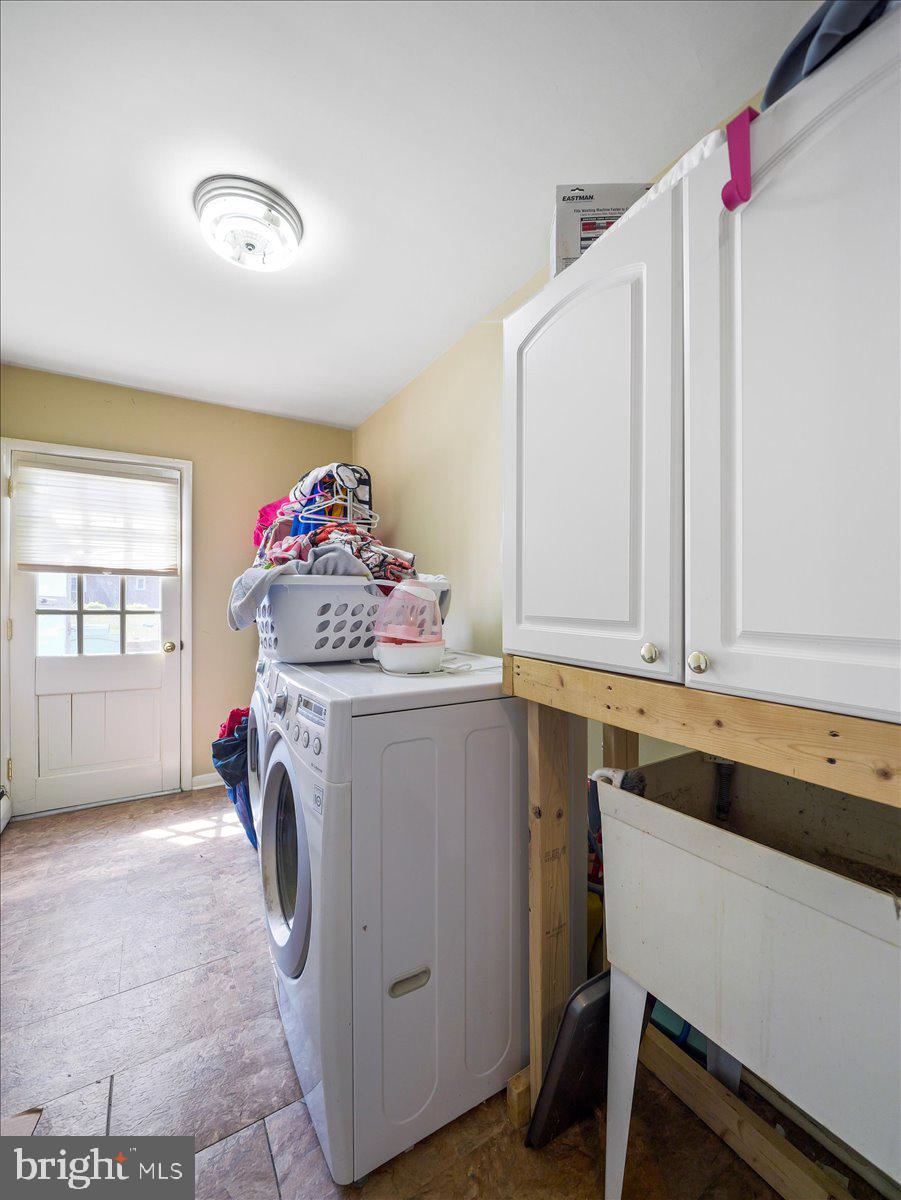 GUILFORD HILLS NORTH - Residential