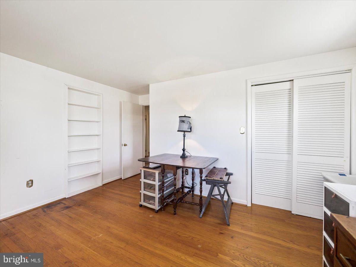 GUILFORD HILLS NORTH - Residential