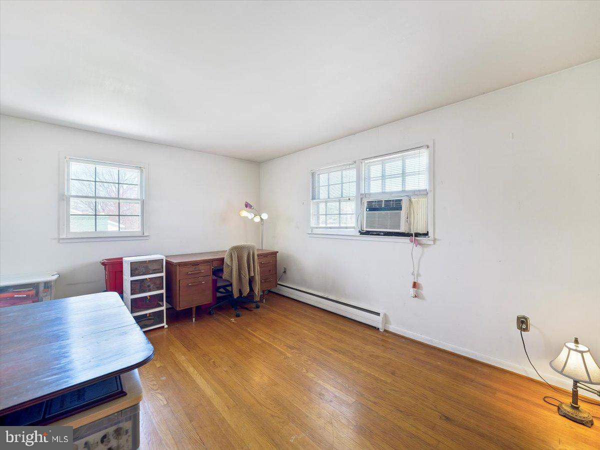 GUILFORD HILLS NORTH - Residential