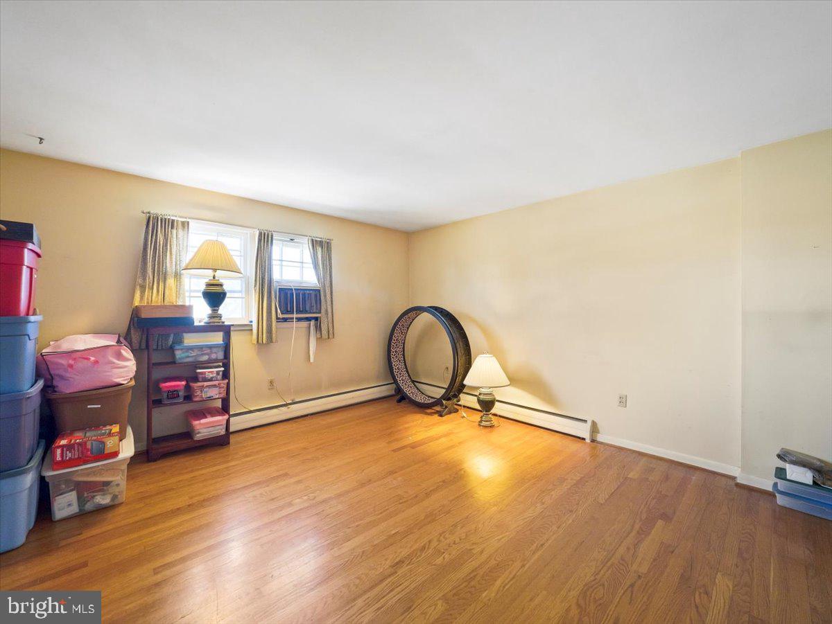 GUILFORD HILLS NORTH - Residential