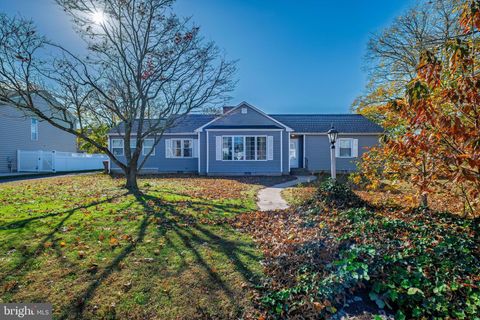 6 ELIZABETH STREET MILFORD DE 19963