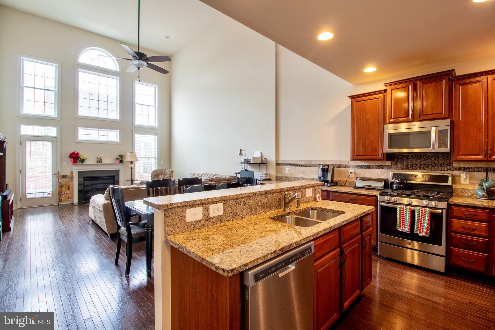 LOUDOUN VALLEY ESTATES 2 - Residential