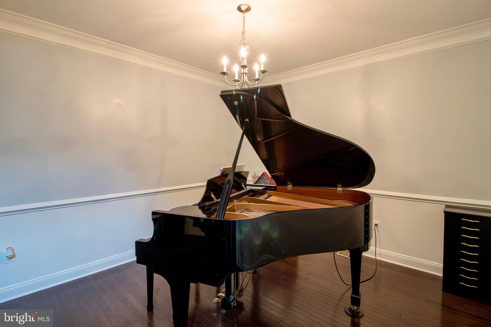 LOUDOUN VALLEY ESTATES 2 - Residential