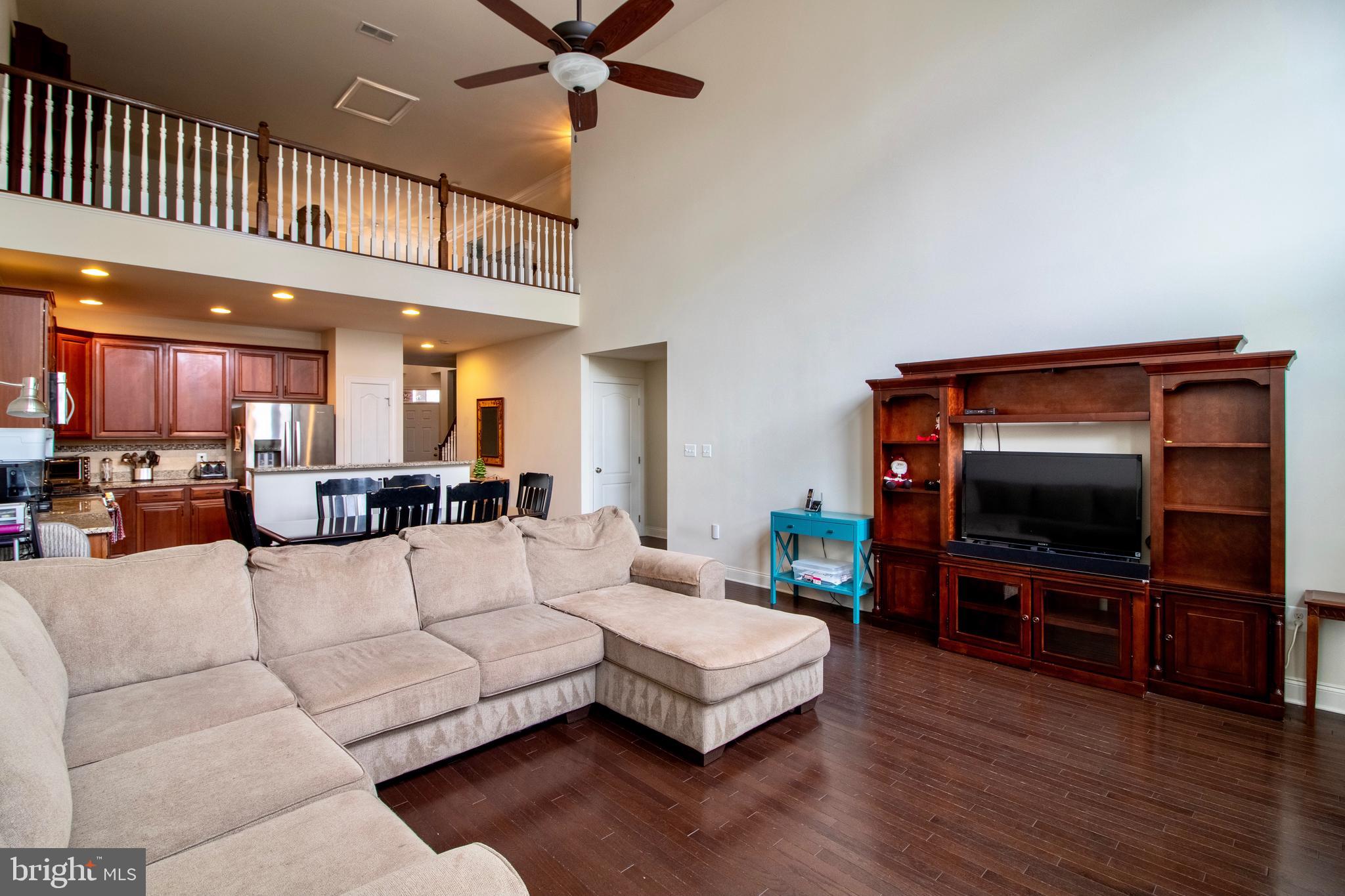 LOUDOUN VALLEY ESTATES 2 - Residential