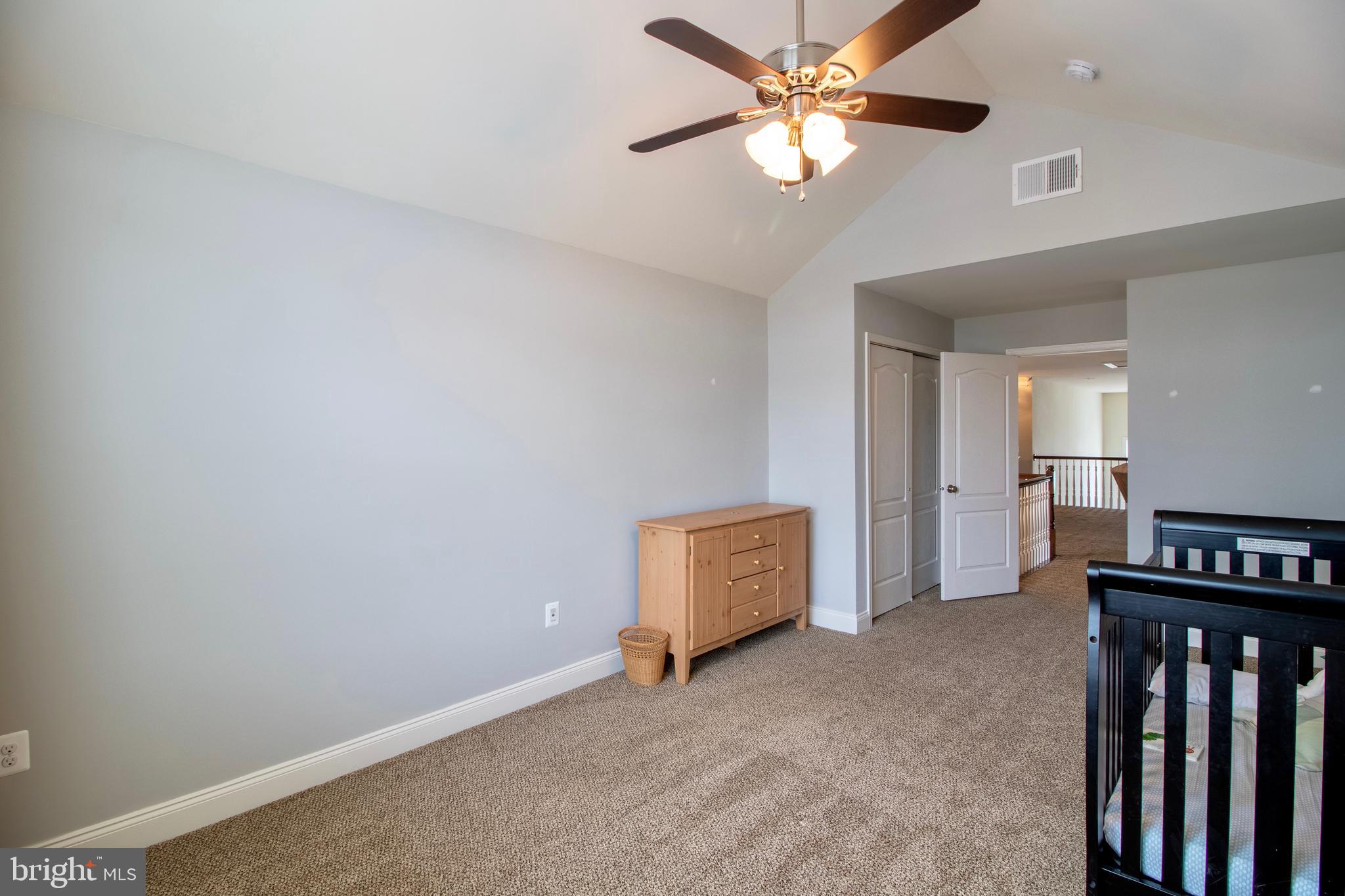 LOUDOUN VALLEY ESTATES 2 - Residential