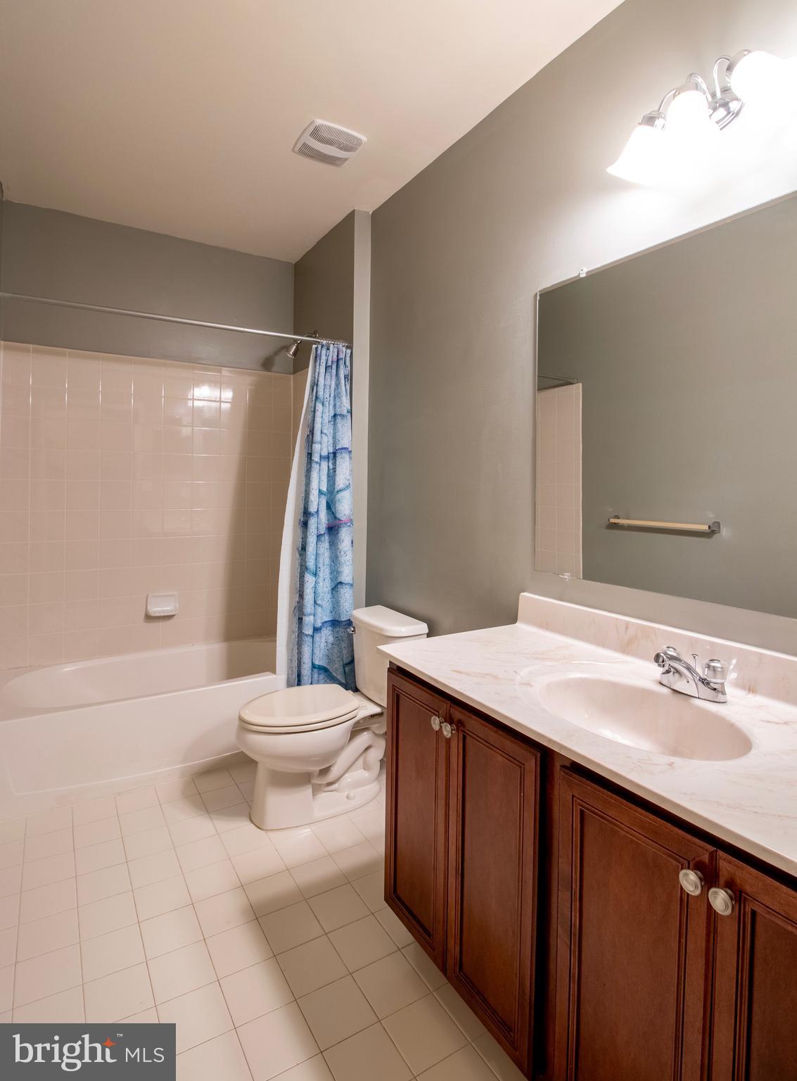 LOUDOUN VALLEY ESTATES 2 - Residential