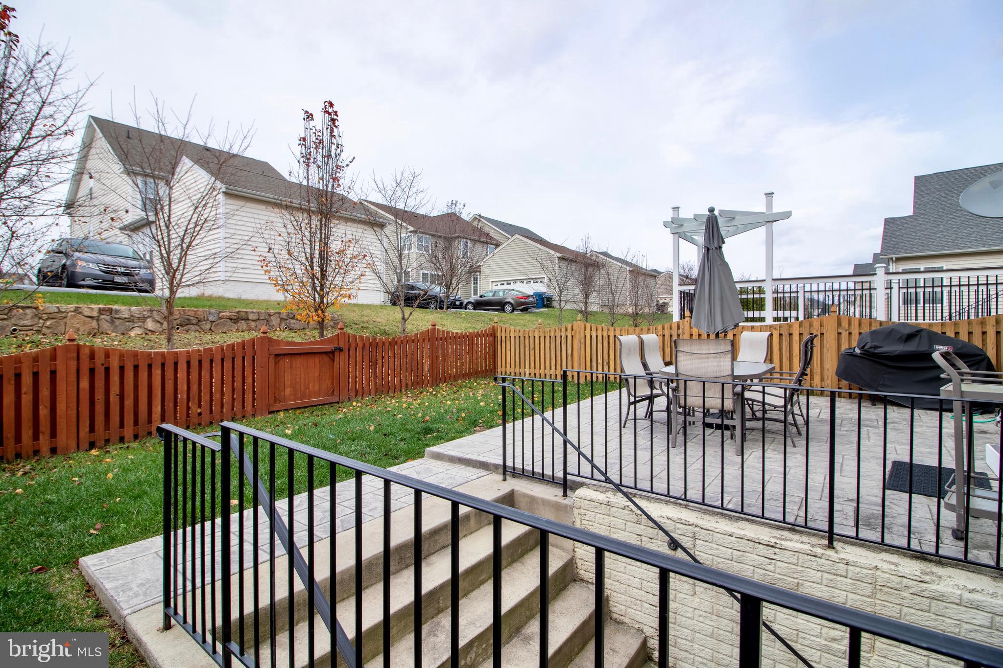 LOUDOUN VALLEY ESTATES 2 - Residential