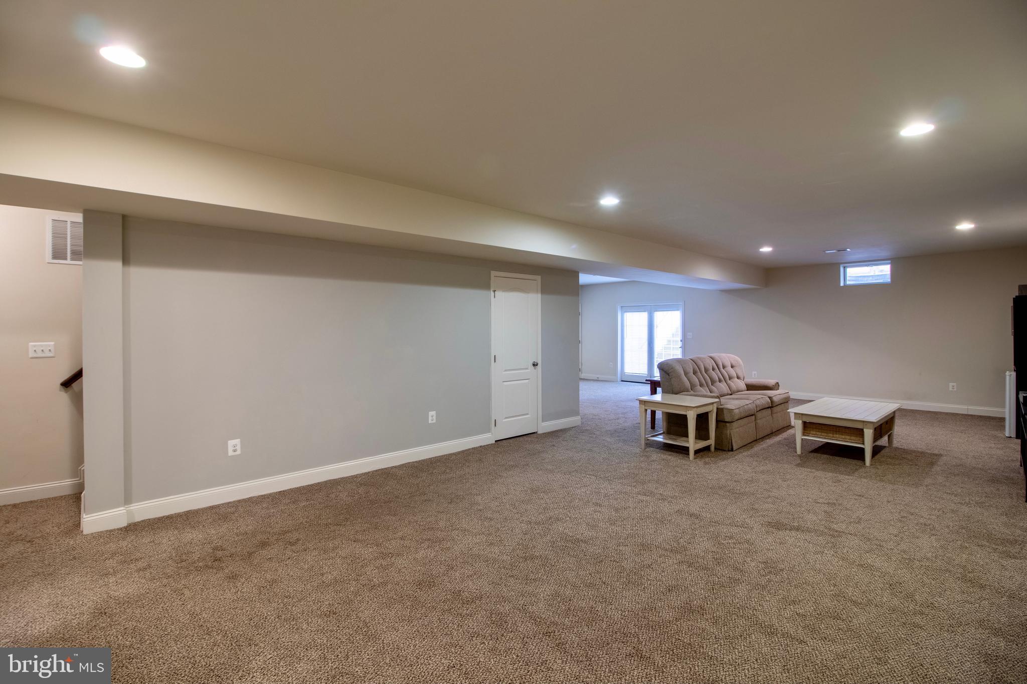 LOUDOUN VALLEY ESTATES 2 - Residential