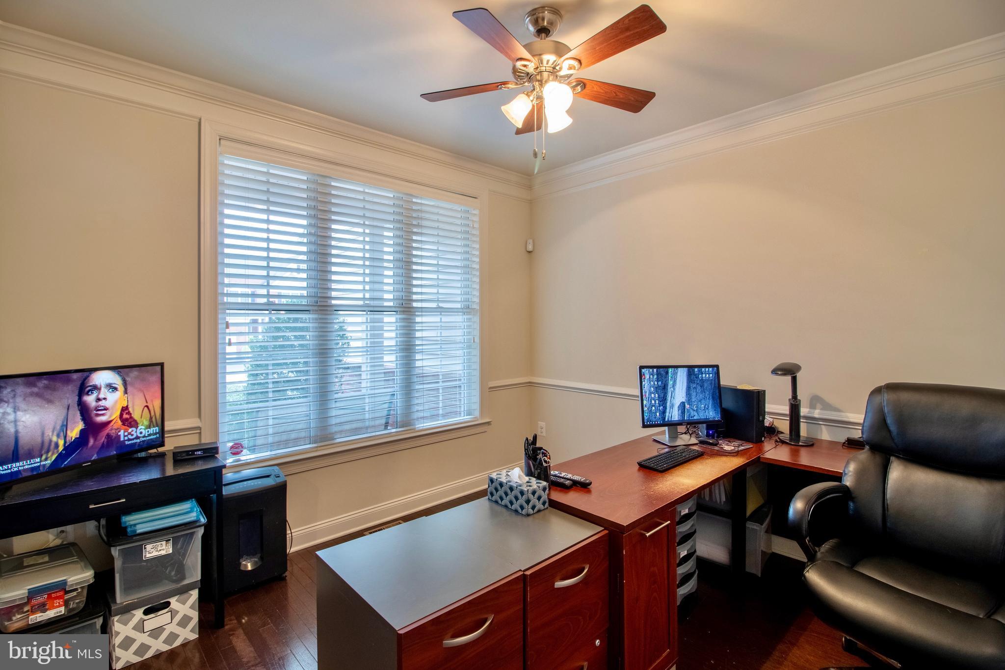 LOUDOUN VALLEY ESTATES 2 - Residential