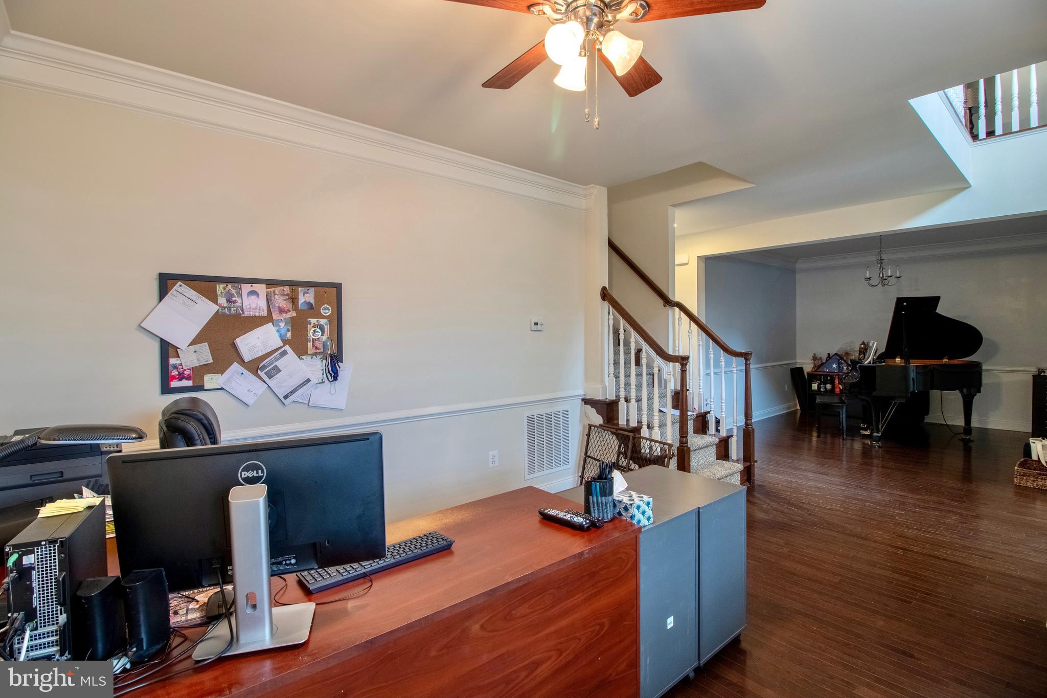 LOUDOUN VALLEY ESTATES 2 - Residential