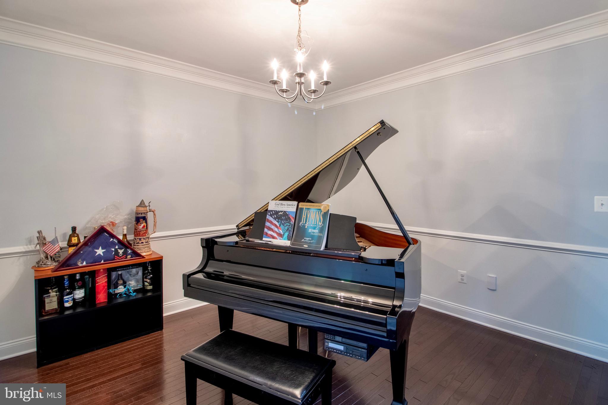 LOUDOUN VALLEY ESTATES 2 - Residential