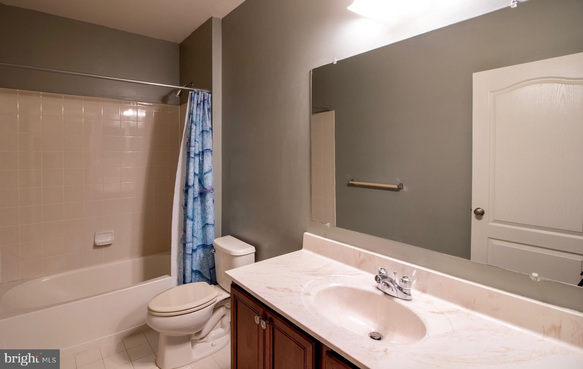 LOUDOUN VALLEY ESTATES 2 - Residential