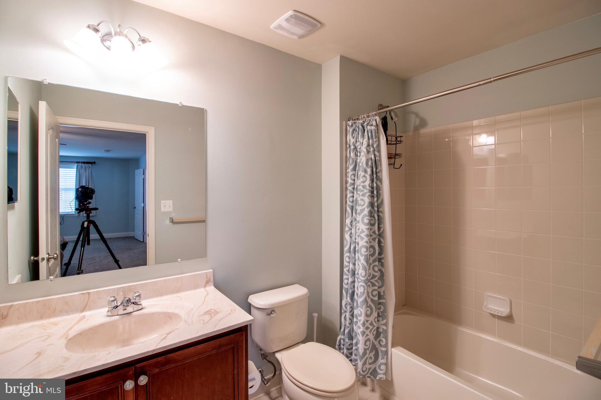 LOUDOUN VALLEY ESTATES 2 - Residential