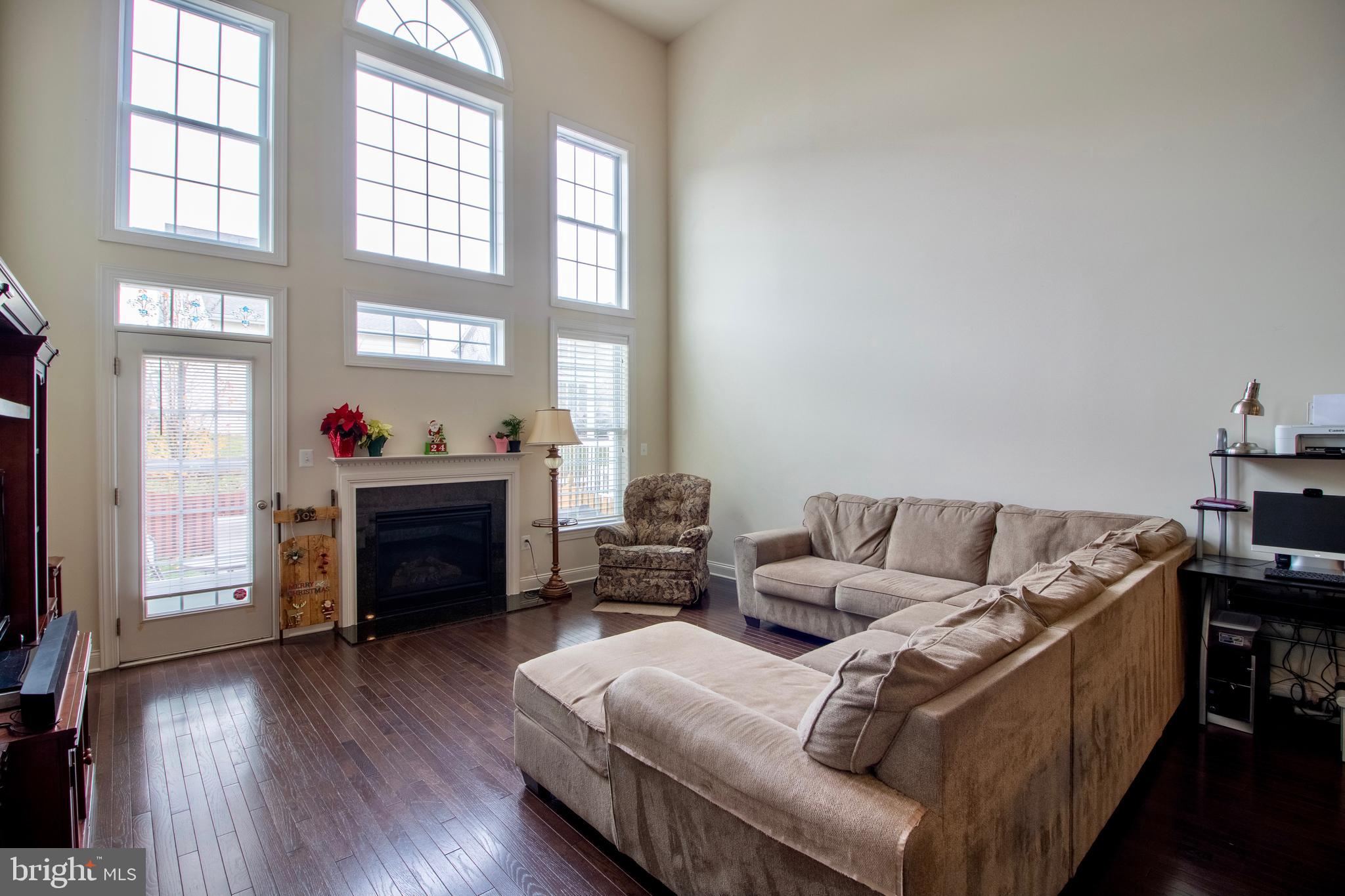 LOUDOUN VALLEY ESTATES 2 - Residential