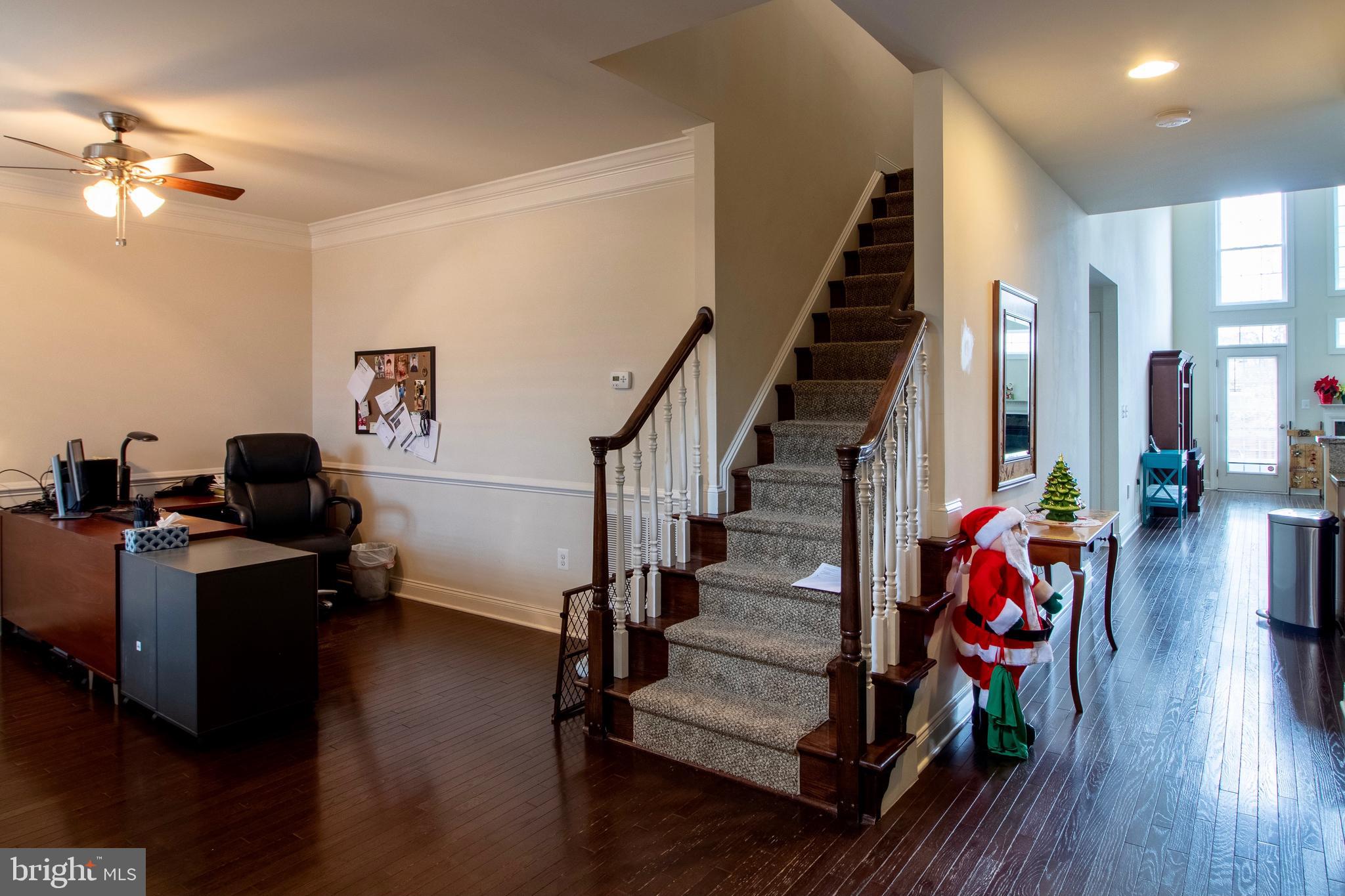 LOUDOUN VALLEY ESTATES 2 - Residential