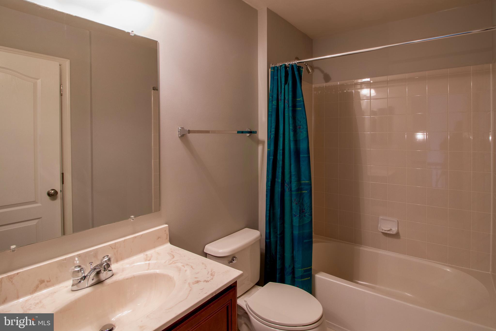 LOUDOUN VALLEY ESTATES 2 - Residential