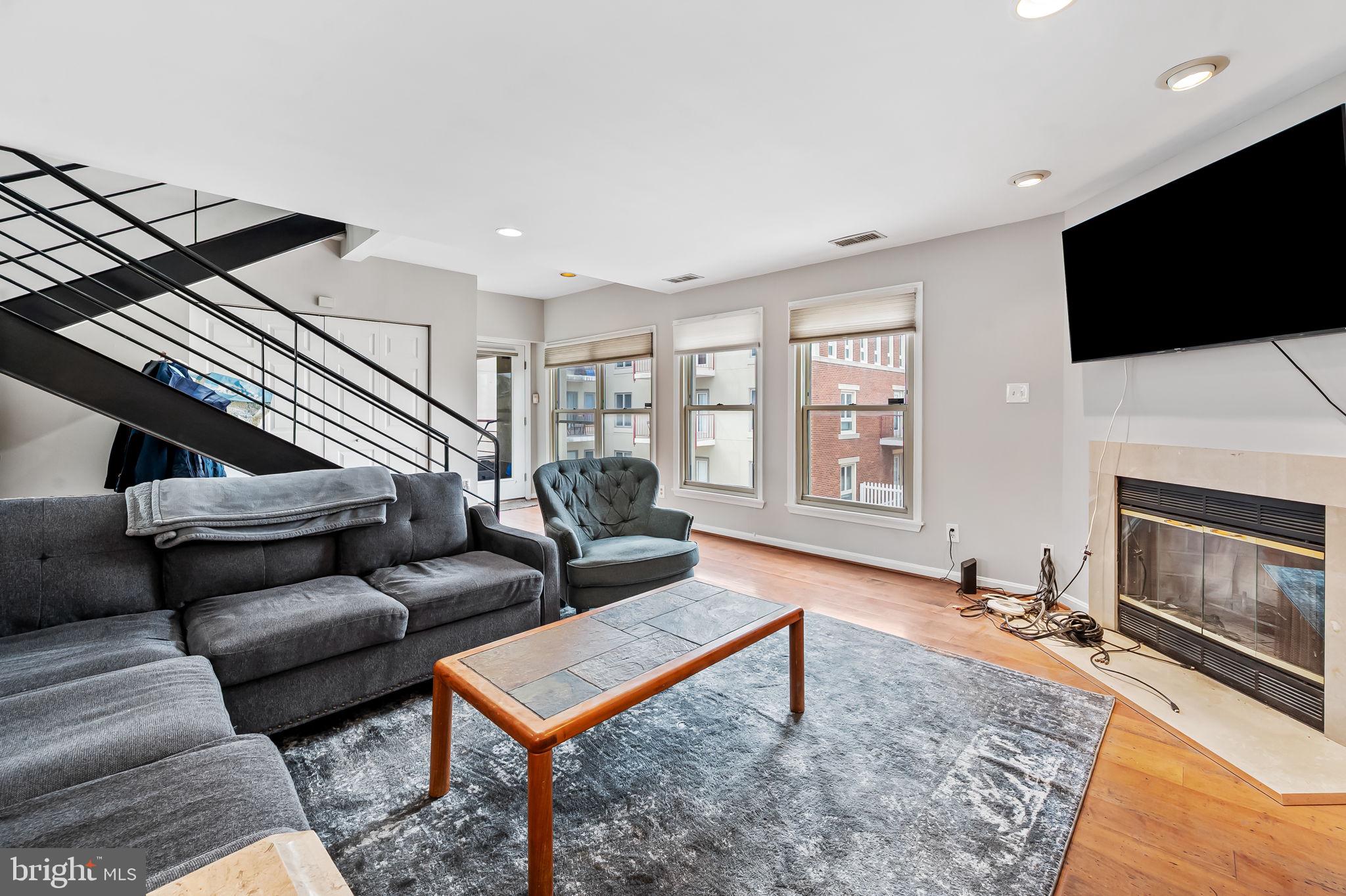 FEDERAL HILL HISTORIC DISTRICT - Residential