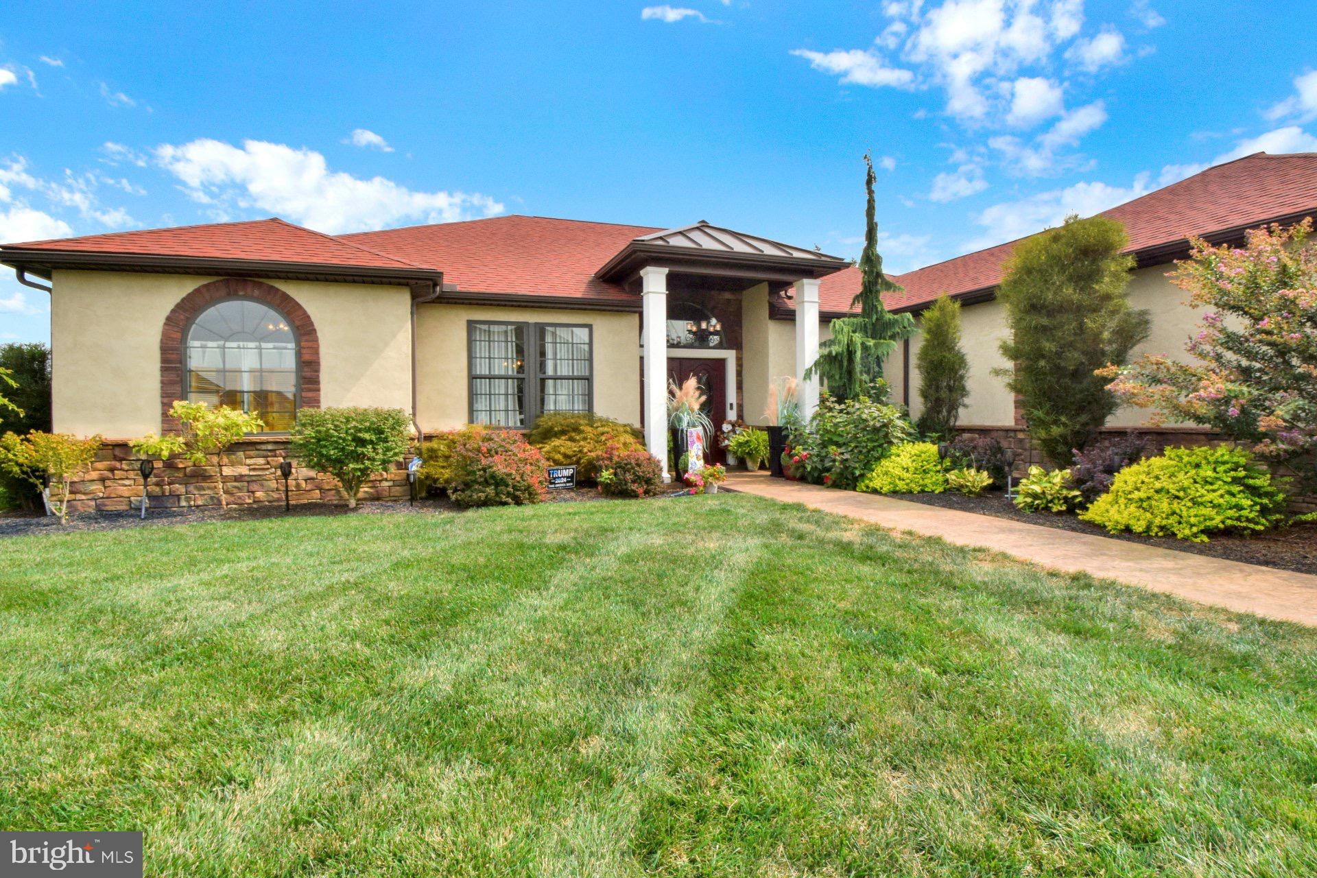 VILLAGE GREEN ESTATES - Residential