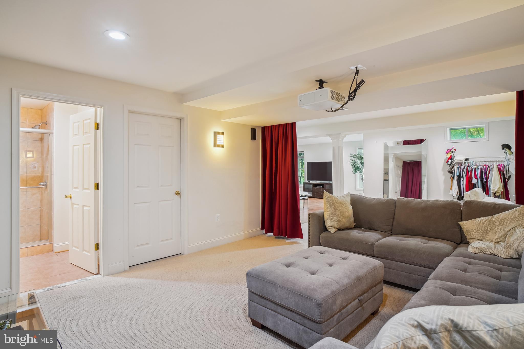 URBANA HIGHLANDS - Residential