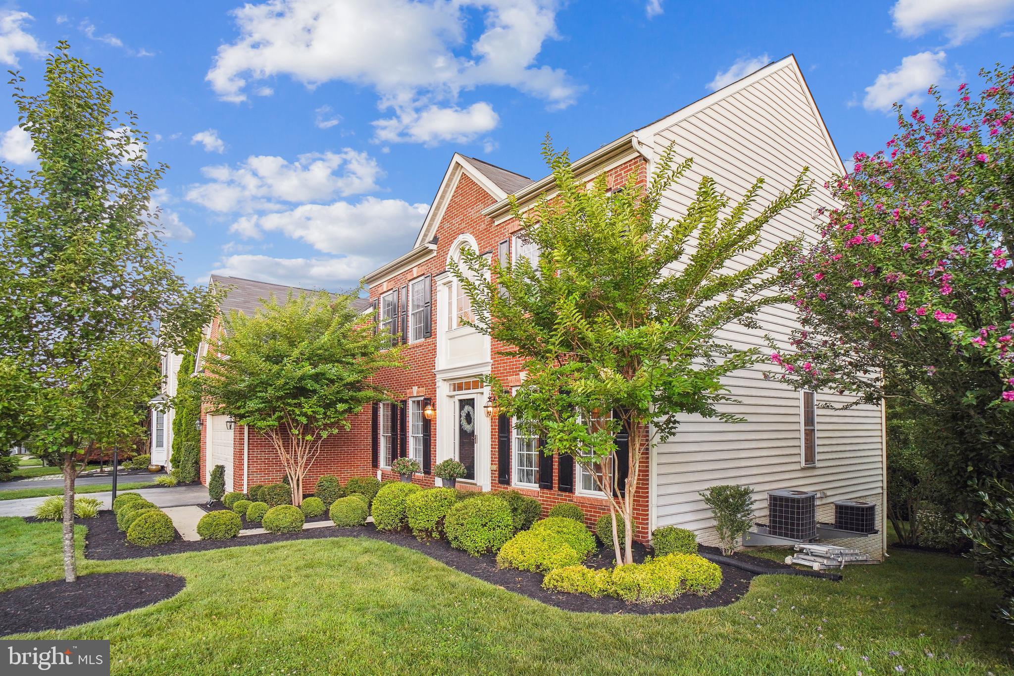 URBANA HIGHLANDS - Residential